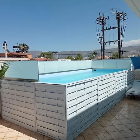 City Apartment With Heated Rooftop Pool Chania  Exterior photo