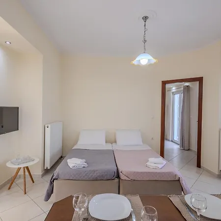 City Apartment With Heated Rooftop Pool Chania  Exterior photo