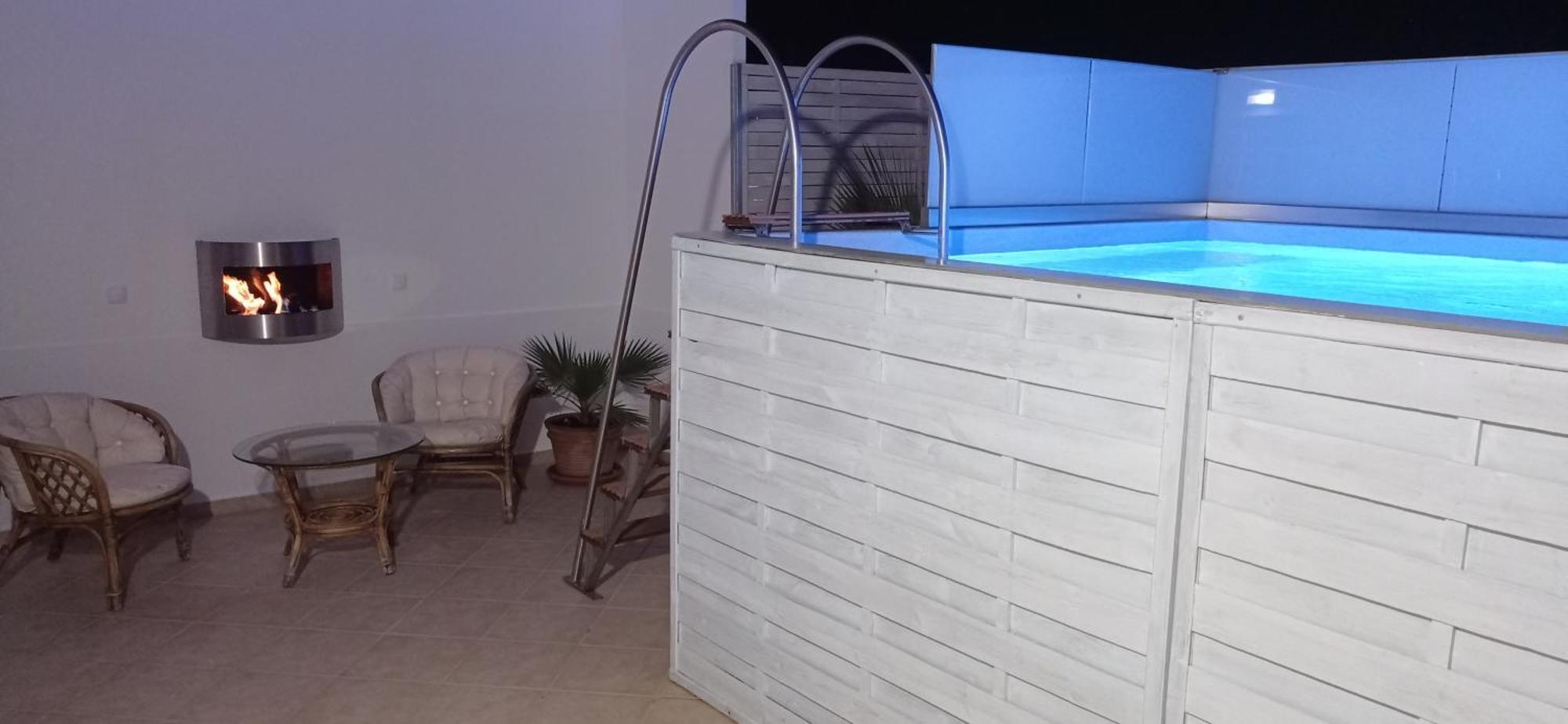 With Heated Rooftop Pool Apartment Chania (Crete)
