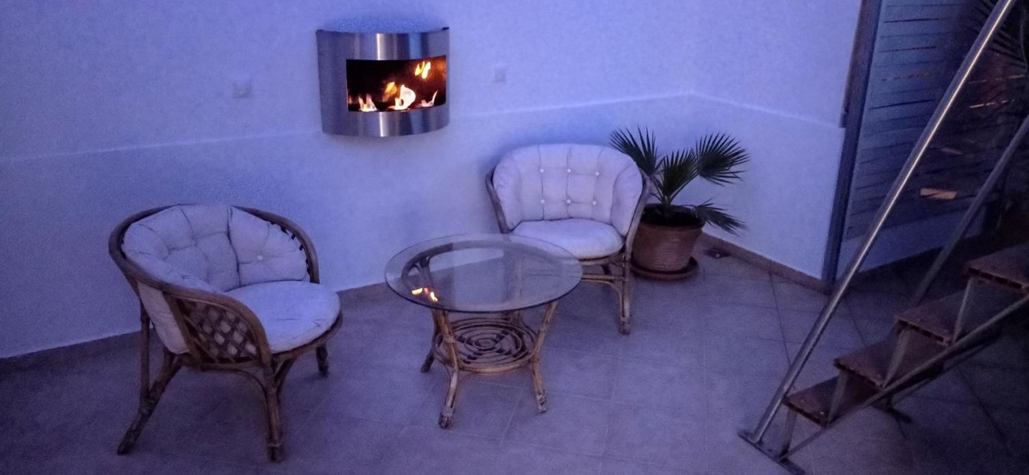 With Heated Rooftop Pool Apartment